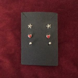 🚫❌Silpada stud earrings❌🚫 NO LONGER AVAILABLE